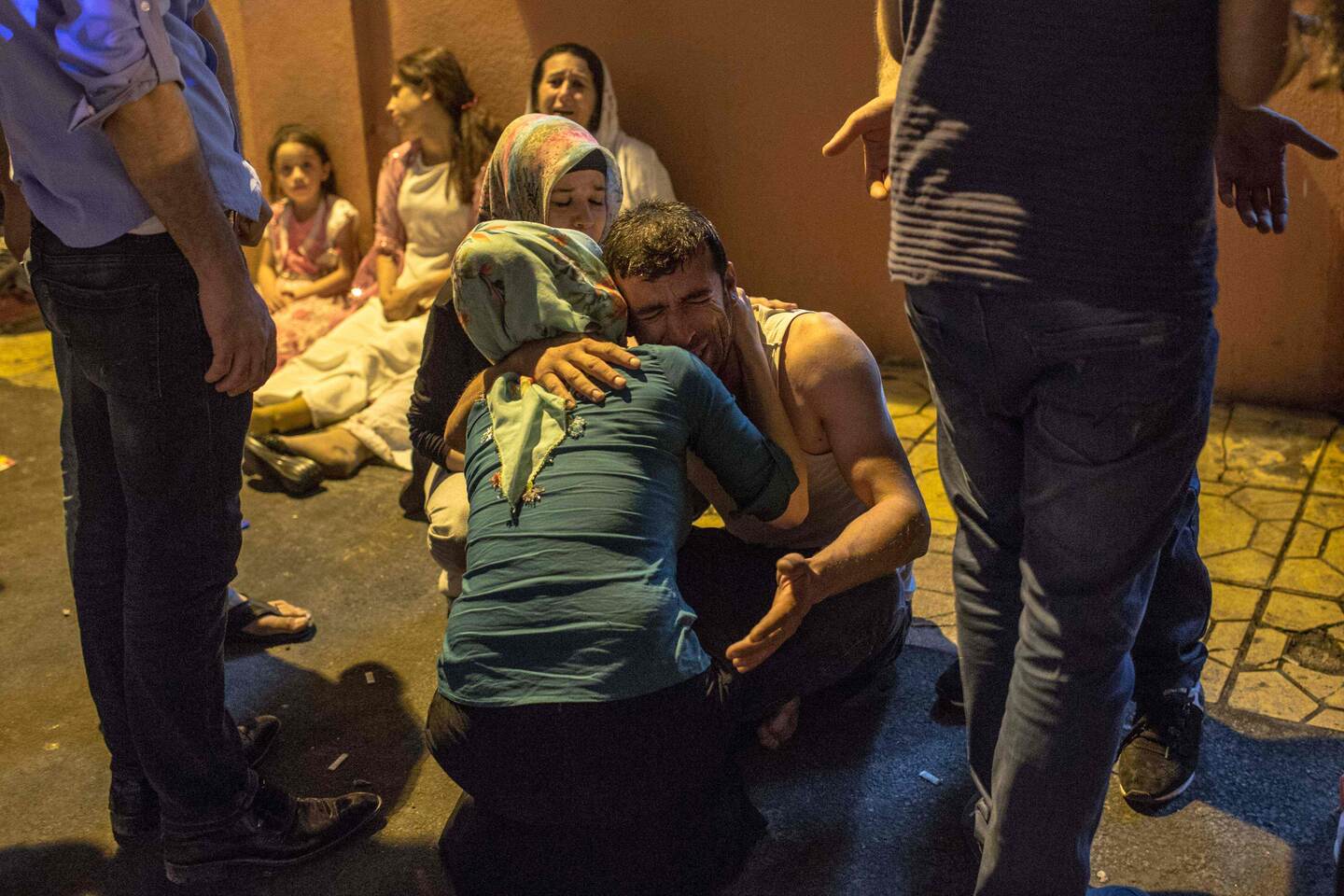 El del sábado ha sido uno de los atentados más sangriento en Turquía, escenario desde hace un año de una oleada de ataques atribuidos al EI o a los rebeldes del Partido de los Trabajadores del Kurdistán (PKK).