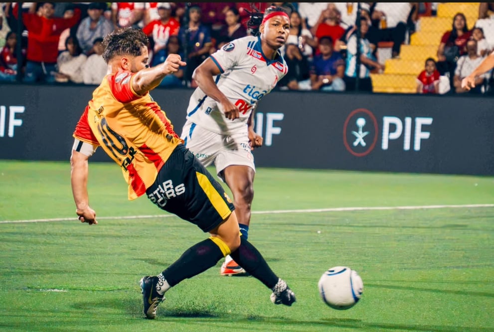 Real Estelí vs. Herediano
Elías Aguilar
Ebert Martínez
Copa Cemtroamericana 2026
Estadio Independencia
20 de agosto
Facebook Herediano