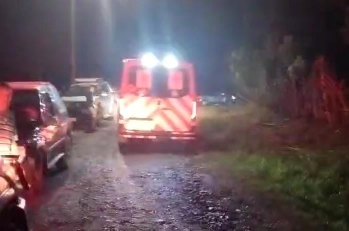 En merdio de una lluviosa noche tuvo lugar el asesinato de Rojas en La Alegría de Siquirres. Foto: Reiner Montero.