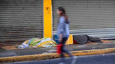 Defensoría de los Habitantes impulsa plan para atender a personas en condición de calle ante emergencias climáticas