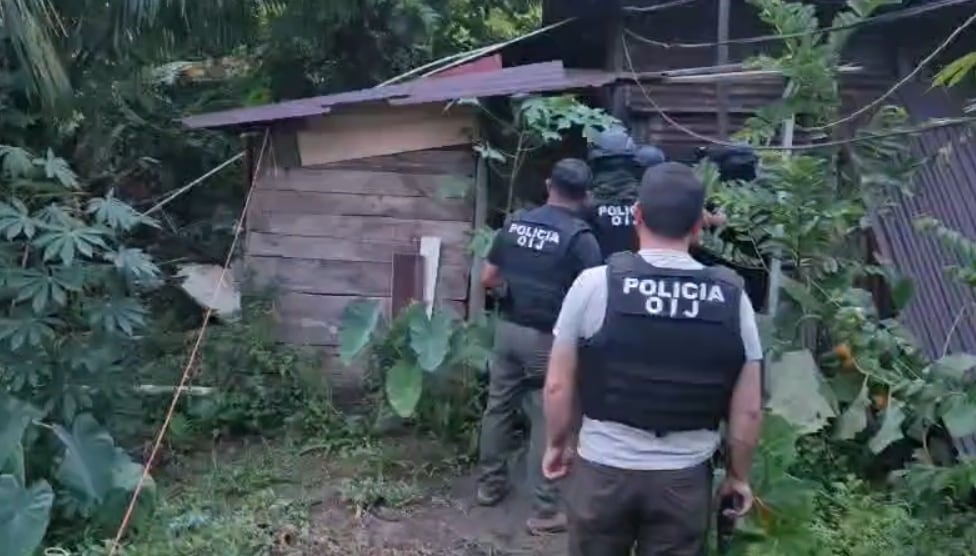 Los jóvenes fueron capturados en las primeras horas de este viernes 15 de mayo, en Limón.