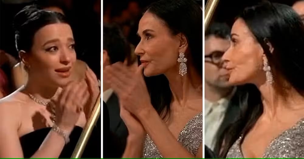 Demi Moore con un gesto serio y tenso durante la ceremonia de los Óscar 2025, después de que Mikey Madison fuera anunciada como ganadora del premio a Mejor Actriz por Anora.
