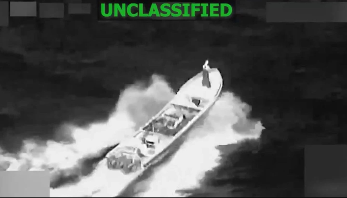 Esta es la teoría del OIJ sobre lancha incendiada en el Pacífico que dejó dos muertos y un herido