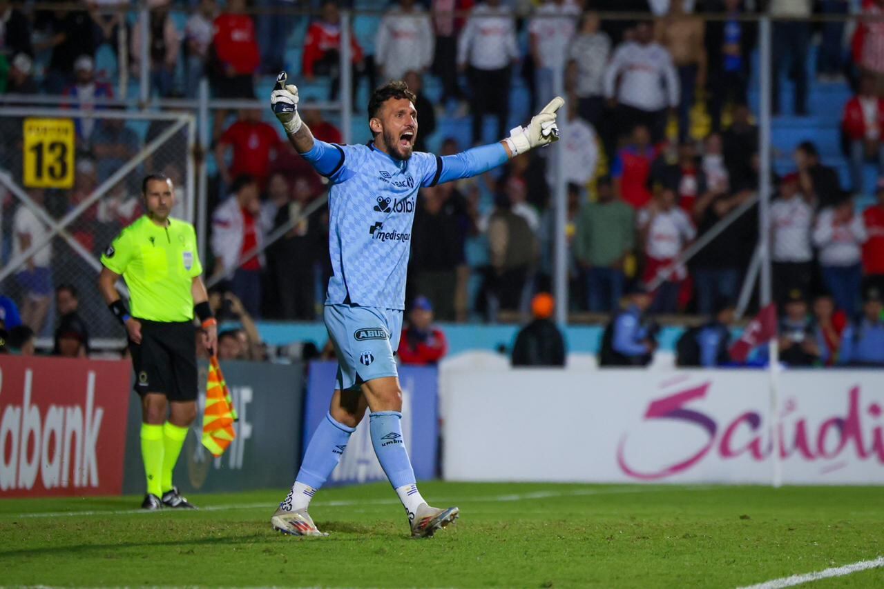 Alajuelense eliminó al Olimpia en las semifinales de la Copa Centroamericana.