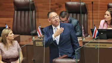 Tribunal de Ética del PUSC abre proceso contra diputados por salvar a Rodrigo Chaves