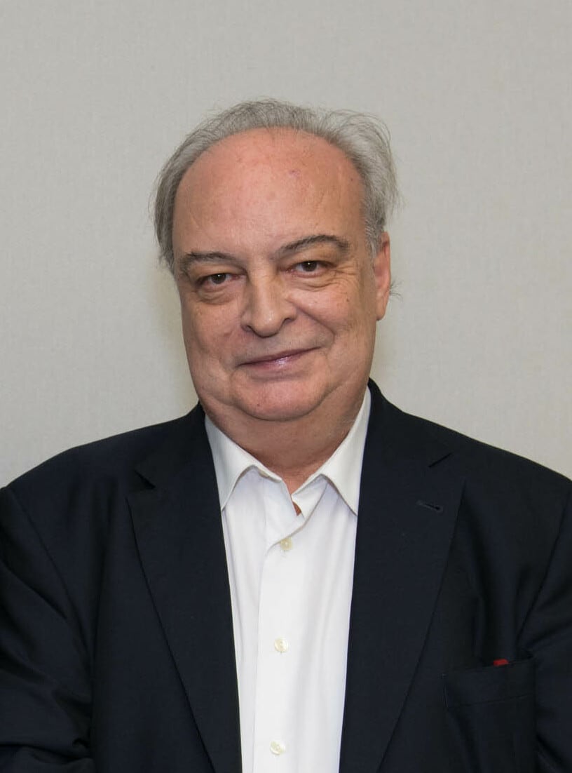 El escritor español Enrique Vila-Matas en 2016.
