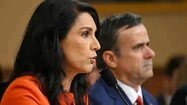 Jefa de inteligencia de Estados Unidos contradice a Trump sobre programa nuclear de Irán