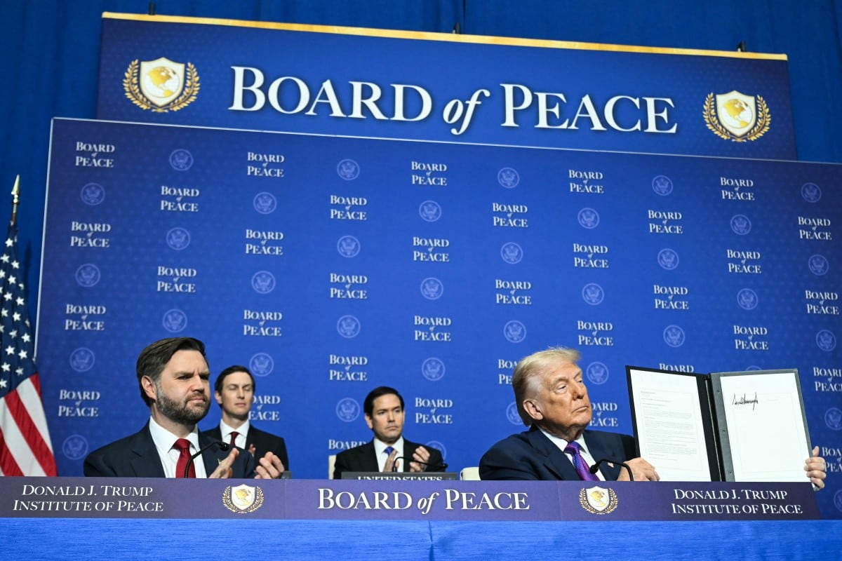 Ese jueves, el presidente Trump reunió a aliados para inaugurar el “Board of Peace”, su nueva institución centrada en avances sobre Gaza, aunque con ambiciones que van mucho más allá. Alrededor de dos docenas de líderes mundiales u otros altos funcionarios acudieron a Washington.
