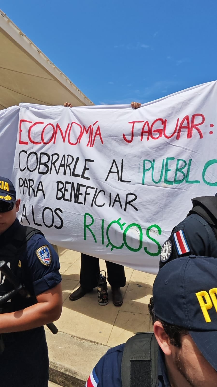 FEUCR en el Consejo de Gobierno en Puntarenas