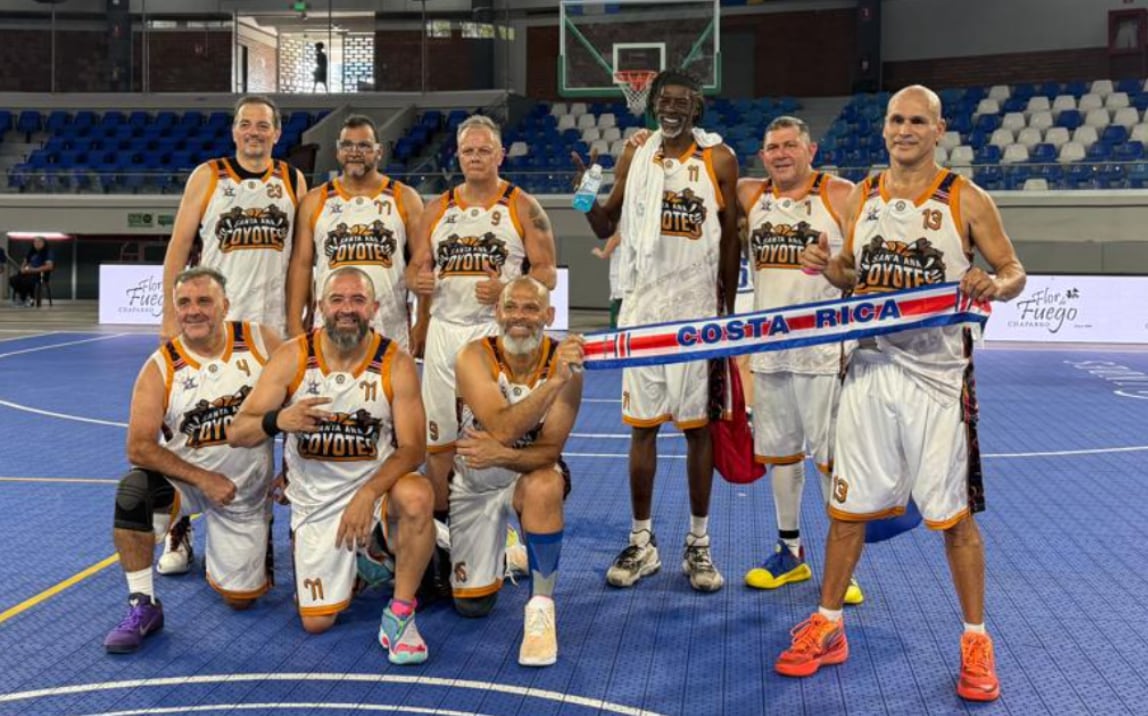 Coyotes de Santa Ana
Equipo de Maxibaloncesto
Panamericano de Maxibaloncesto
El Salvador
Cortesía: Arnaldo Blando