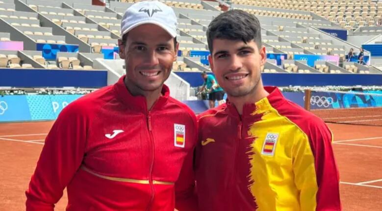 Carlos Alcaraz
Rafael Nadal
Juegos Olímpicos de París 2024
Dobles masculinos
26 de julio del 2024
Tomado de Facebook: Relevos