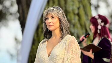 Famosa periodista se ‘casó’ con ella misma en Colombia: Vea cómo fue la inusual ceremonia