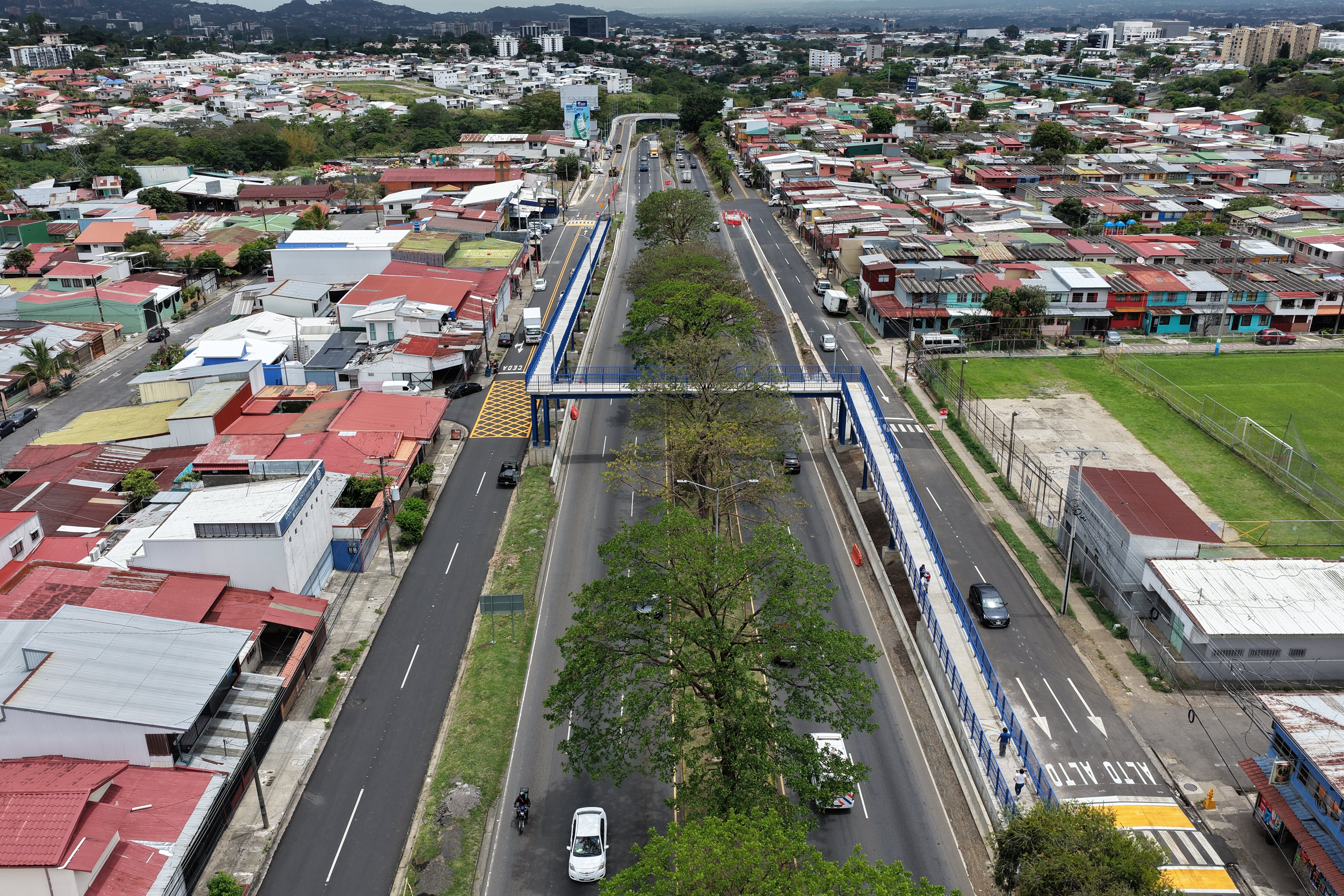 Autoridades inauguraron puente hace unos días