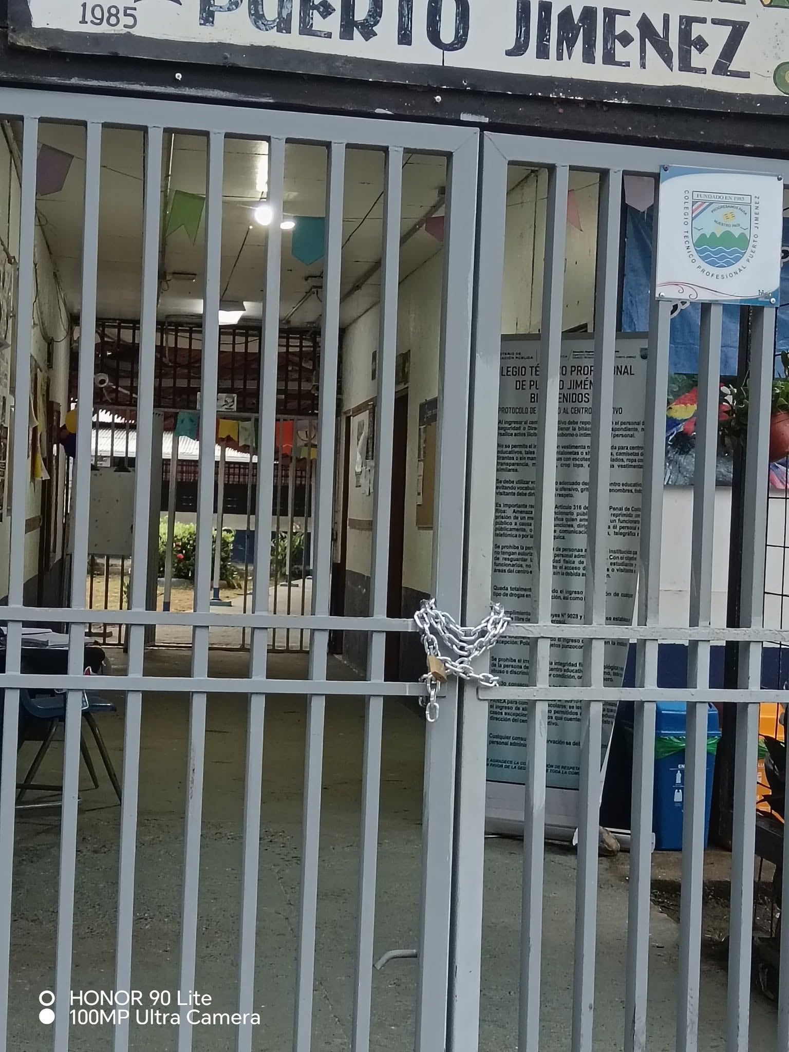 Cierran CTP de Puerto Jiménez