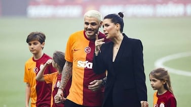 Tiene una deuda por pensión alimentaria y ahora estaría esperando otro hijo: el nuevo escándalo del futbolista Mauro Icardi