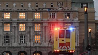 Más de 15 muertos tras tiroteo en universidad de Praga, según policía checa