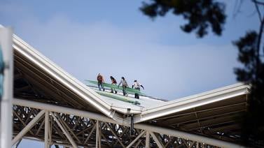  Avanza arreglo del techo del Estadio Nacional