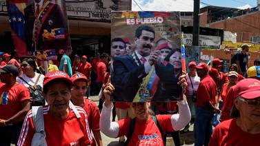Venezuela mantendrá subsidio a la gasolina solo para beneficiarios de planes sociales
