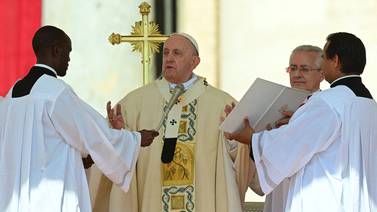 Papa Francisco designa a defensor de la paz para liderar a iglesia italiana