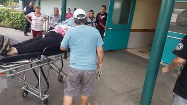 Policía vigila Hospital de Alajuela luego de ingreso de herida en balacera