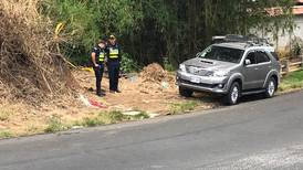 Vecino encuentra cuerpo en quebrada de Alajuela