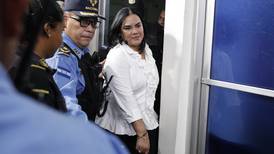 Exprimera dama de Honduras acusada por corrupción recibe arresto domiciliario