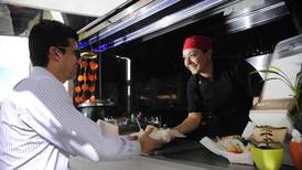 Armonía Food Truck: banquetes saludables sobre ruedas