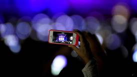 Defensoría apelará decisión de Sutel de eliminar tutela tarifaria en telefonía móvil
