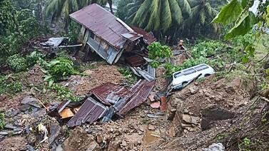 Al menos 42 muertos por inundaciones y deslaves al sur de Filipinas