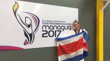 Taekwondista tica viajó desde Costa de Marfil para ganar oro en Managua