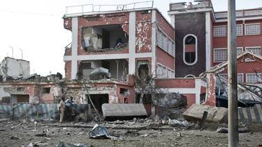 Yihadistas matan a  18 personas en hotel somalí