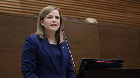 Gobierno nombra a exdefensora Catalina Crespo embajadora en Estados Unidos