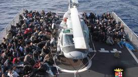 Marina de Italia rescata a 1.300 Inmigrantes  en el Canal de Sicilia