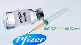 Costa Rica autoriza uso de vacuna contra covid-19 de Pfizer y BioNTech