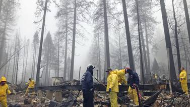 Sofocado el peor incendio en California, que cobró 87 vidas y dejó 249 desaparecidos