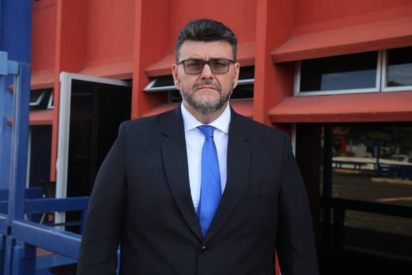 Presidente Rodrigo Chaves destituye a viceministro de Seguridad por pérdida de confianza