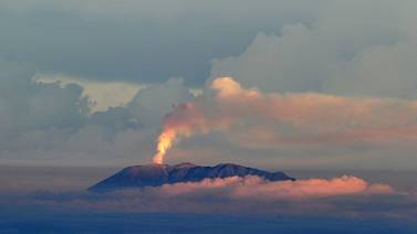 Cambios en el volcán Turrialba ameritan vigilancia presencial y reforzar equipos en la zona