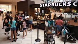 Presidente chino Xi Jinping pide a exjefe de Starbucks que ayude a mejorar las relaciones con Estados Unidos