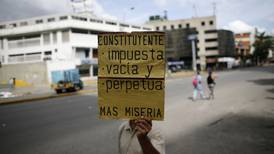 Gobierno de Venezuela prohíbe manifestaciones que afecten la Constituyente