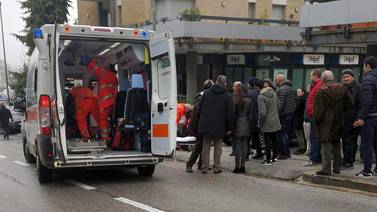 Tiroteo por odio racial causa seis heridos extranjeros en Italia
