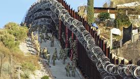 Gobernadora de Nuevo México retira tropas de la frontera con México