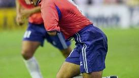 Mauricio Solís no olvida el gol con que silenció a Honduras en el 2001