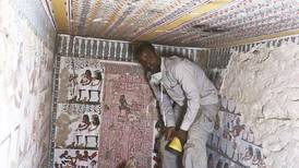 Expertos estadounidenses descubren en Egipto una tumba de más de 3.000 años