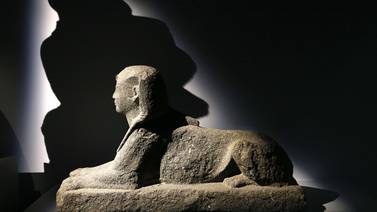 Dios del antiguo Egipto 'resucita' con sus secretos en París    