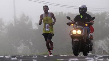 Venezolano se adueñó de la Maratón de Tamarindo