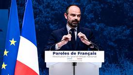 Gobierno francés estudia recortes fiscales para atajar la crisis de los ‘chalecos amarillos’