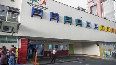 Hospital de Niños debe dar insumos suficientes para atender a menor con espina bífida