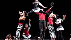 Teatro, circo, magia y danza aérea se mezclan en estreno de ‘Por la ruta del bambú'