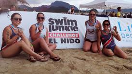 Cuatro nadadoras ticas causaron sorpresa y admiración en competencia de aguas abiertas en Filipinas