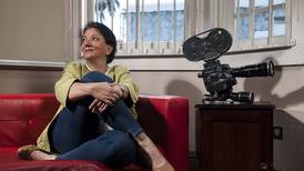 María Lourdes Cortés: Escribir historia mientras corre la cámara